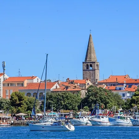 Bacva With Pool Pensjonat Višnjan