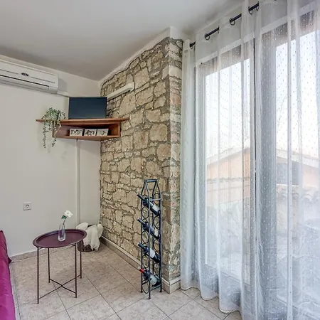 Bacva With Pool Guest house *